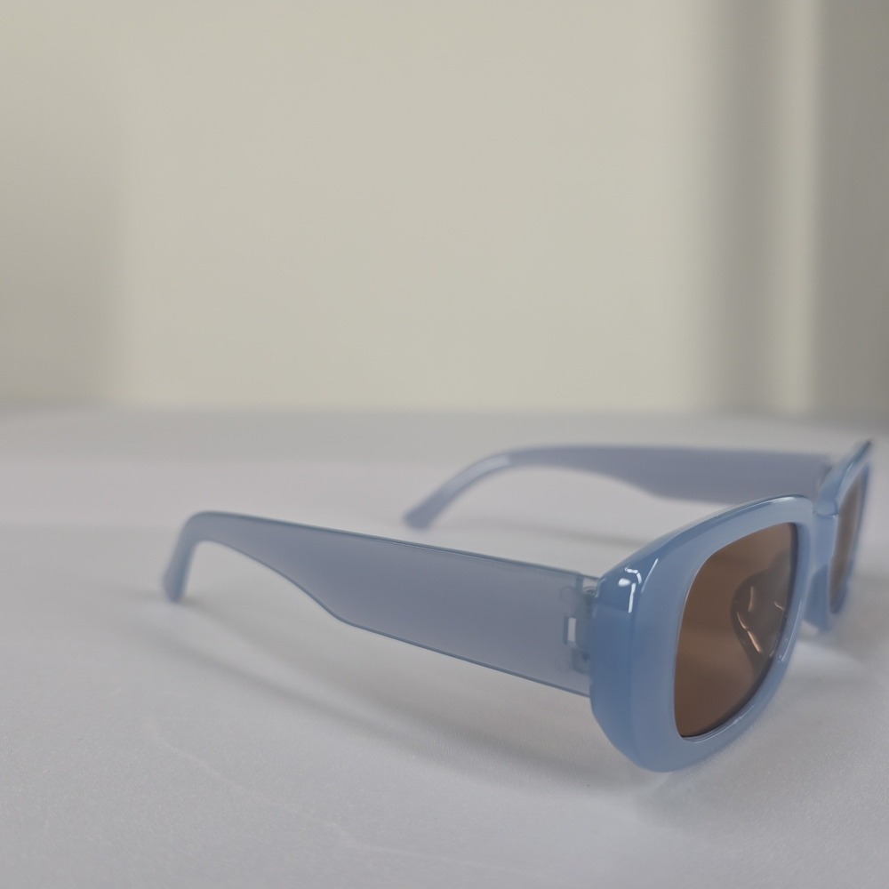 NEW Light Blue Rectangle Sunglasses Brown Lenses Trendy Fashion Eyewear - Picture 2 of 5